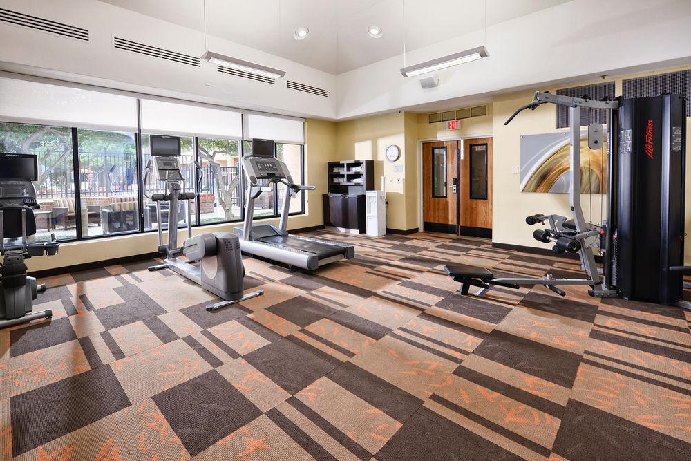 Courtyard By Marriott Dallas Richardson At Spring Valley Dış mekan fotoğraf