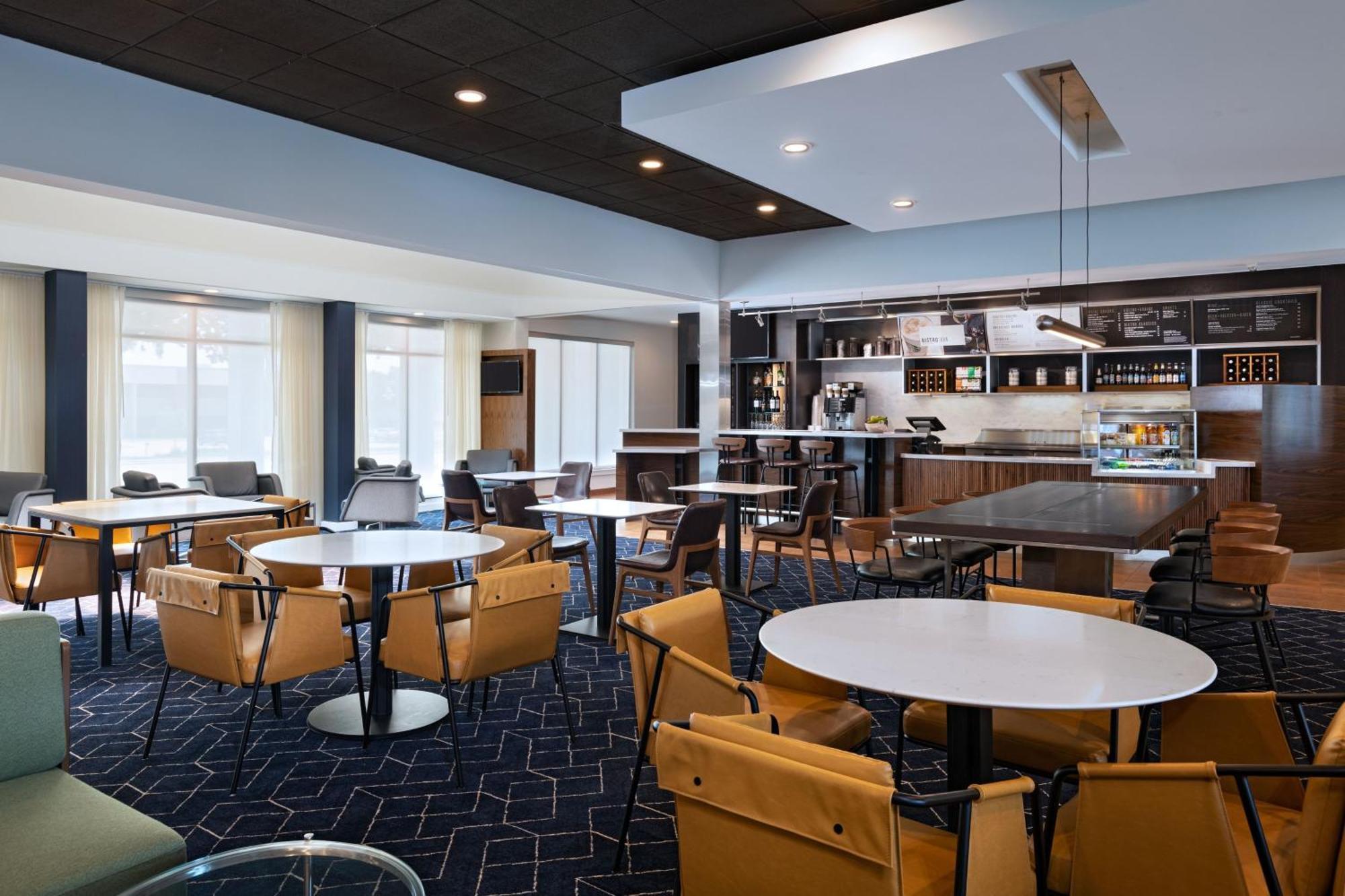 Courtyard By Marriott Dallas Richardson At Spring Valley Dış mekan fotoğraf