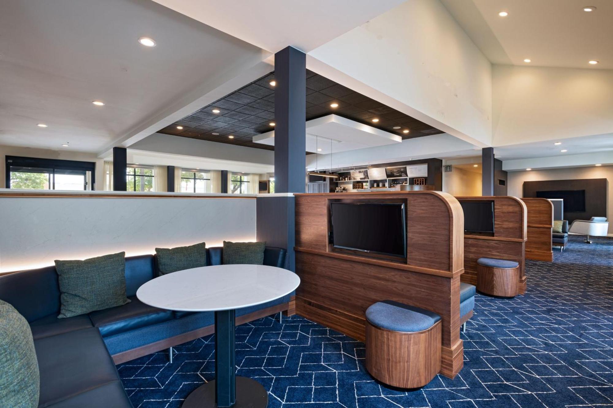 Courtyard By Marriott Dallas Richardson At Spring Valley Dış mekan fotoğraf